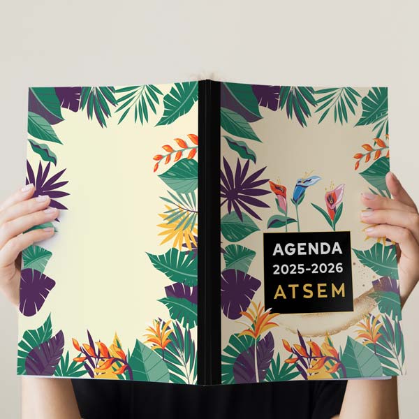 //www.agenda-enseignant.fr/wp-content/uploads/2025/04/agenda-2025-2026-atsem-photo-02.jpg