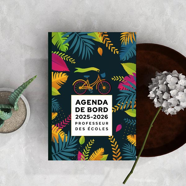 //www.agenda-enseignant.fr/wp-content/uploads/2025/05/agenda-2025-2026-prof-des-ecoles-photo-03.jpg