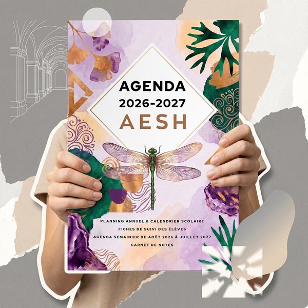 //www.agenda-enseignant.fr/wp-content/uploads/2026/05/agenda-2026-2027-aesh-photo-01.jpg